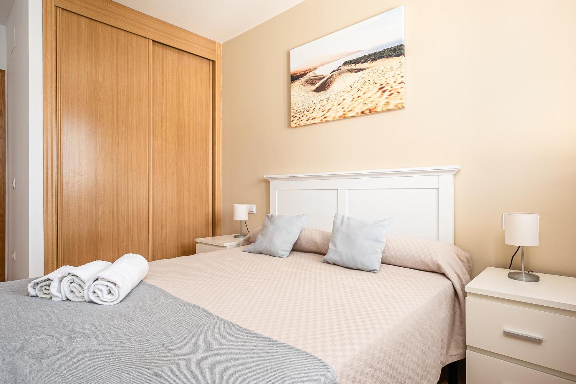 צ'יקלנה דה לה פרונטרה Apartamento Familiar Muy Soleado Cerca De La Playa Y Parking Incluido מראה חיצוני תמונה