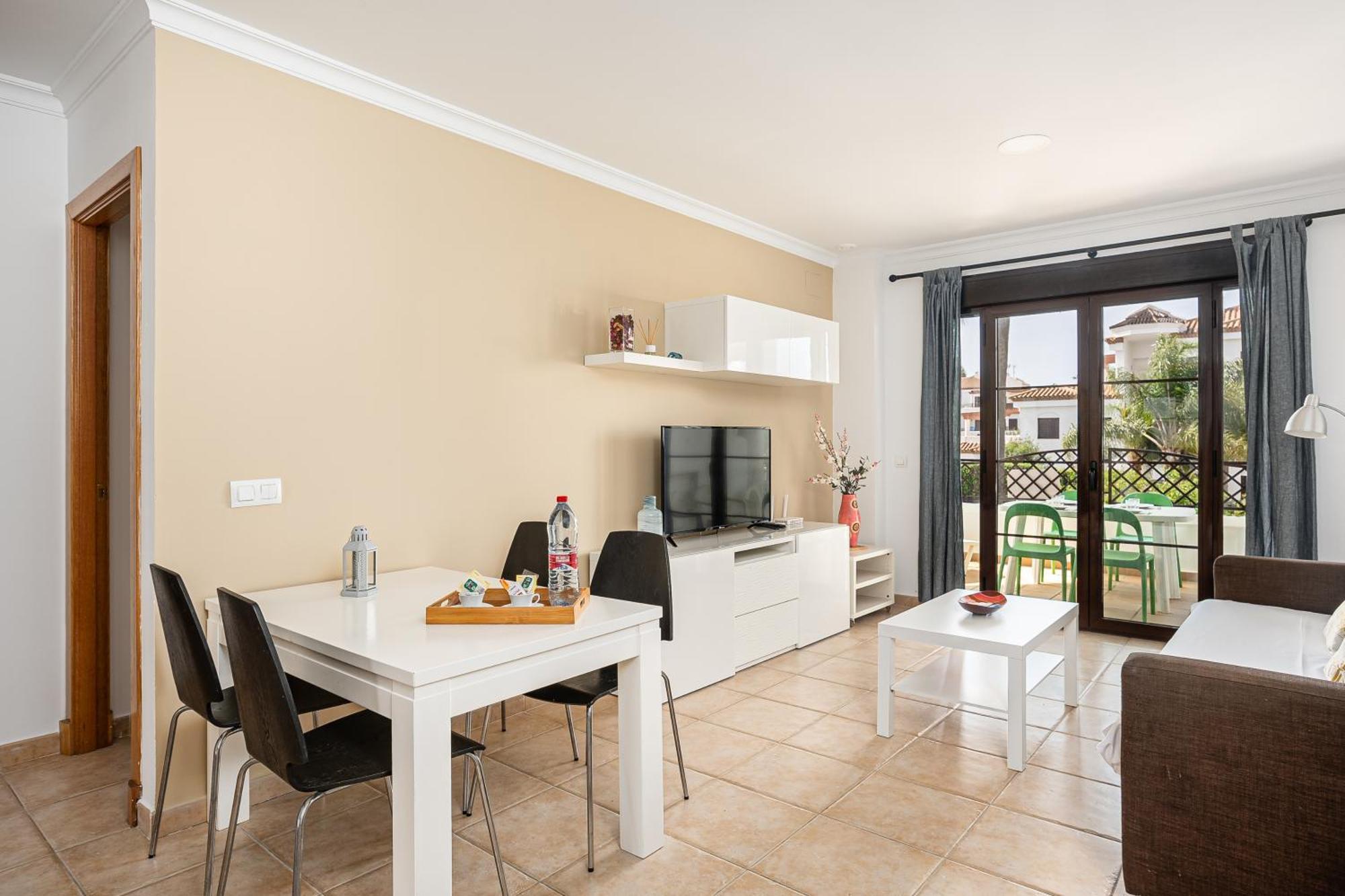 צ'יקלנה דה לה פרונטרה Apartamento Familiar Muy Soleado Cerca De La Playa Y Parking Incluido מראה חיצוני תמונה